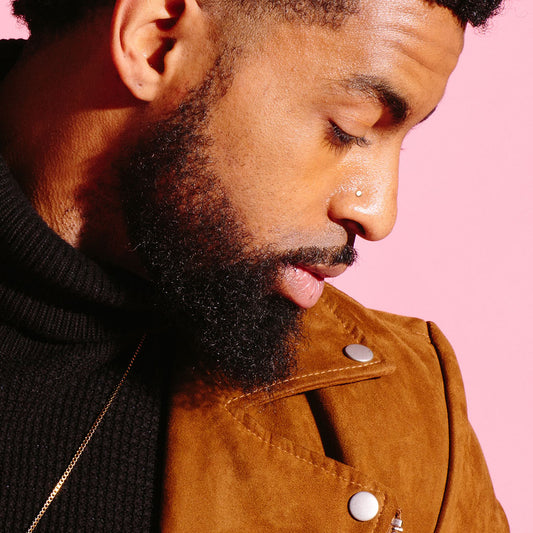 Silver Circular Flat Disc 'L' Bend Nose Stud 20g model