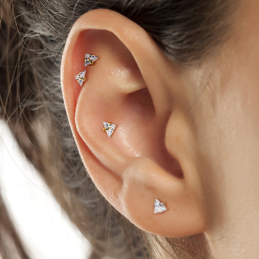 Triangle Gem Internally Threaded Flat Back Stud 16g model