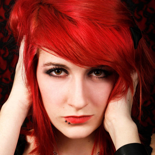 black lip bar with ball