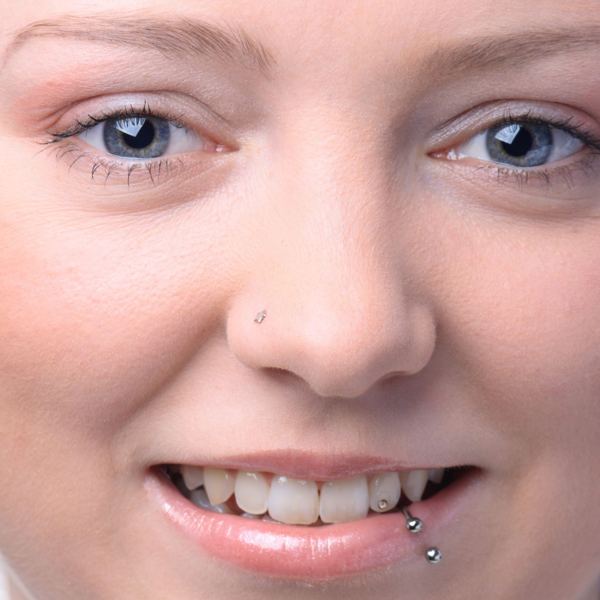 Titanium Flat Star 'L' Bend Nose Stud model